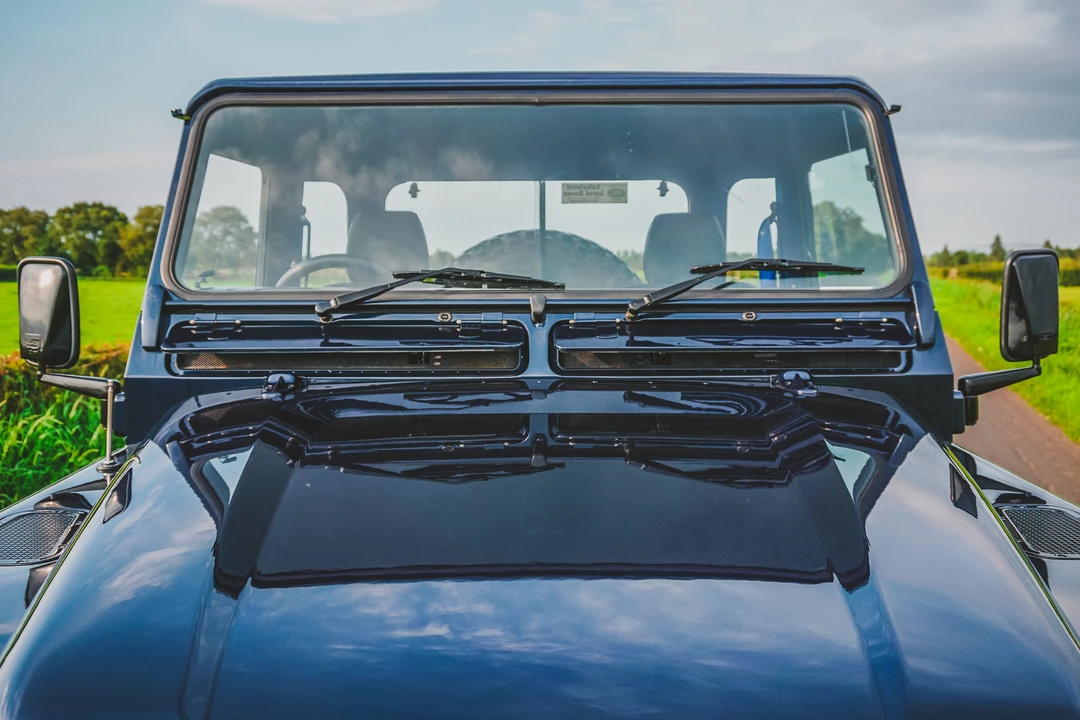 2003 Land Rover Defender 90 - Image 28 of 31