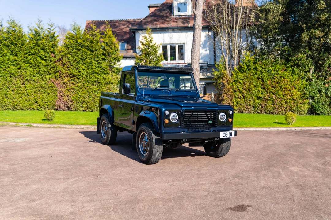 2003 Land Rover Defender 90 - Image 19 of 31