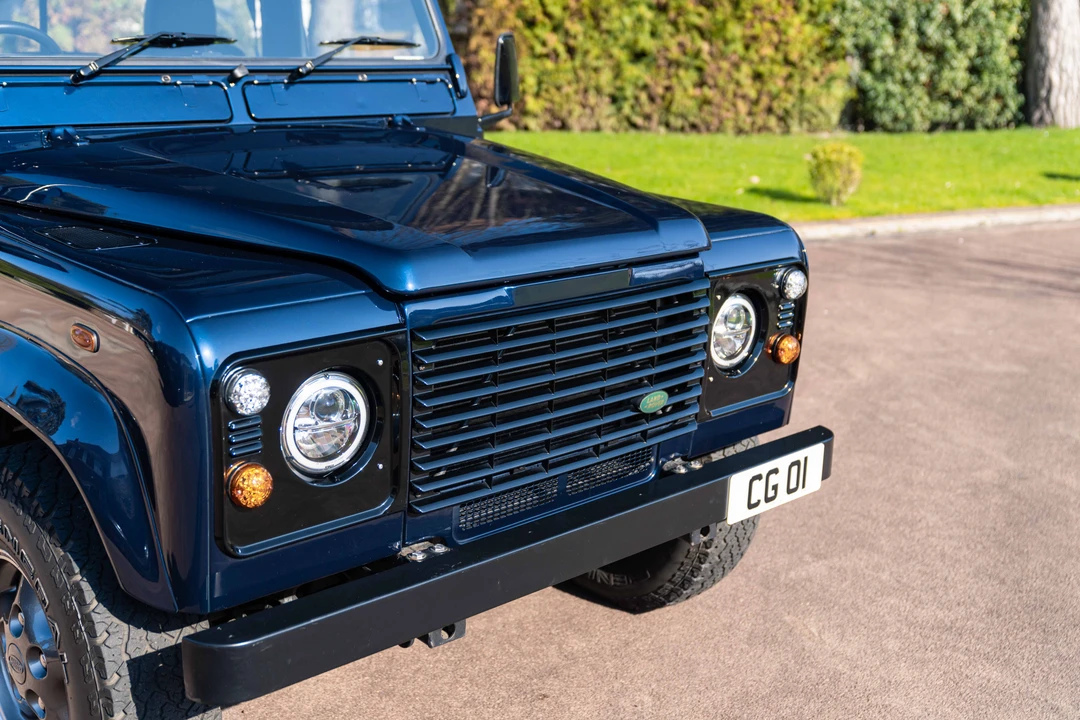 2003 Land Rover Defender 90 - Image 24 of 31