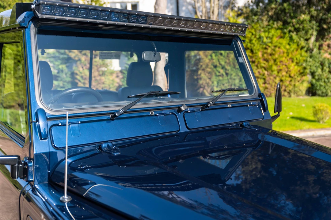 2003 Land Rover Defender 90 - Image 30 of 31