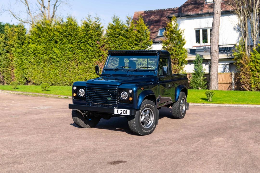 2003 Land Rover Defender 90 - Image 4 of 31