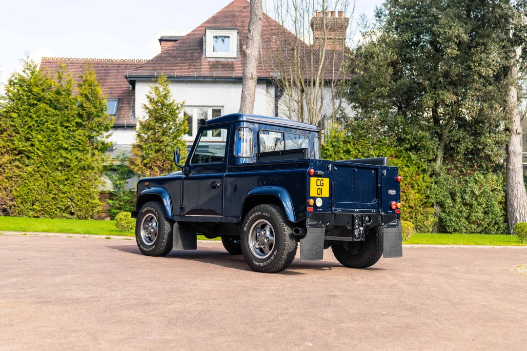 2003 Land Rover Defender 90 - Image 14 of 31