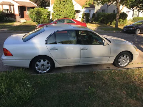 2003 Lexus LS 430 Sedan 4D