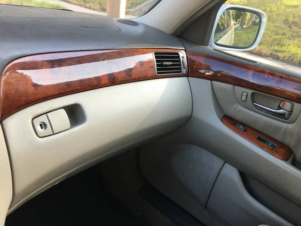 2003 Lexus LS 3rd Gen - Image 3 of 11