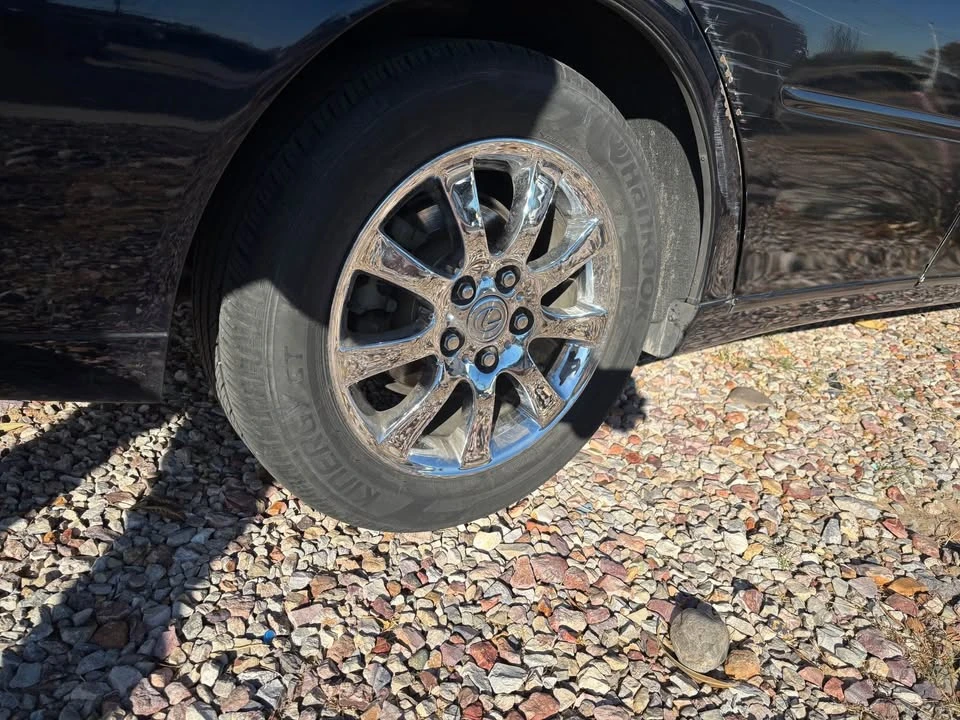 2003 Lexus ES 4th Gen - Image 2 of 10