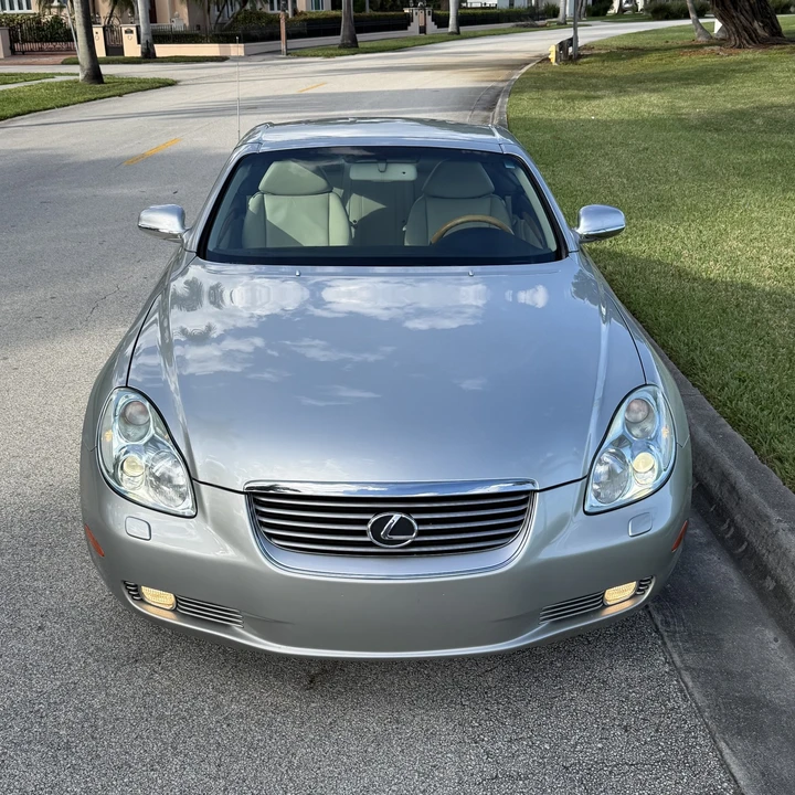 2003 Lexus SC430 - Image 4 of 31