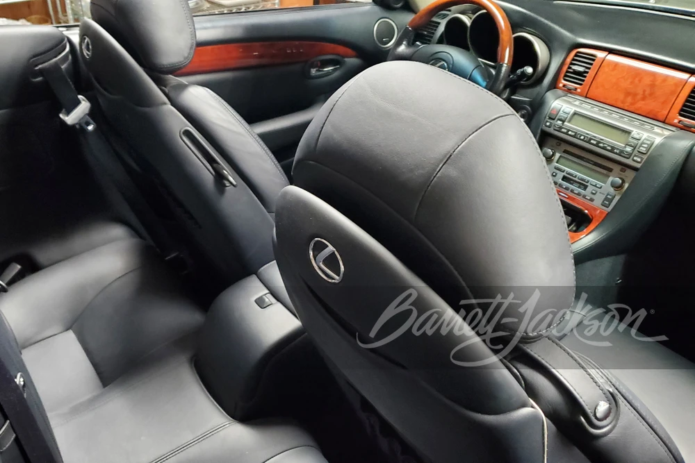 2003 Lexus SC430 - Image 3 of 12
