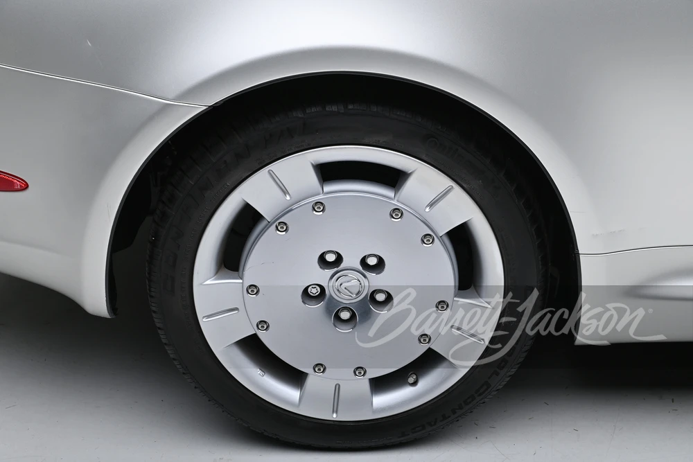 2003 Lexus SC430 - Image 9 of 15