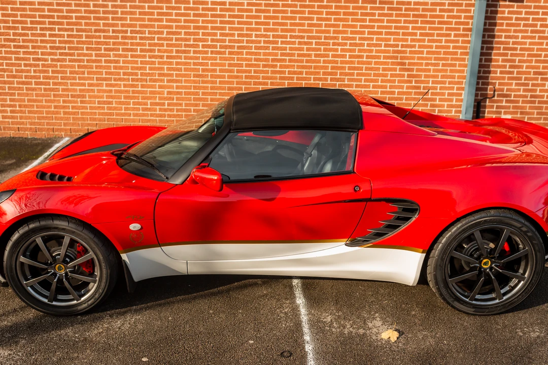 2003 Lotus Elise Series 2 - Image 18 of 31