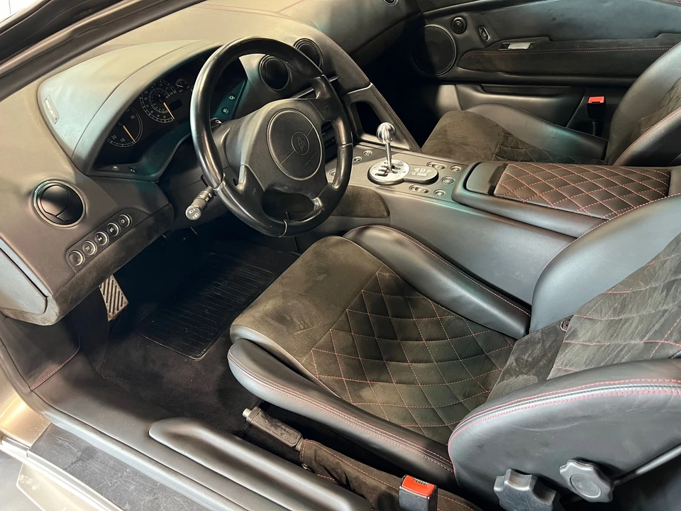 2003 Lamborghini Murcielago - Image 9 of 11