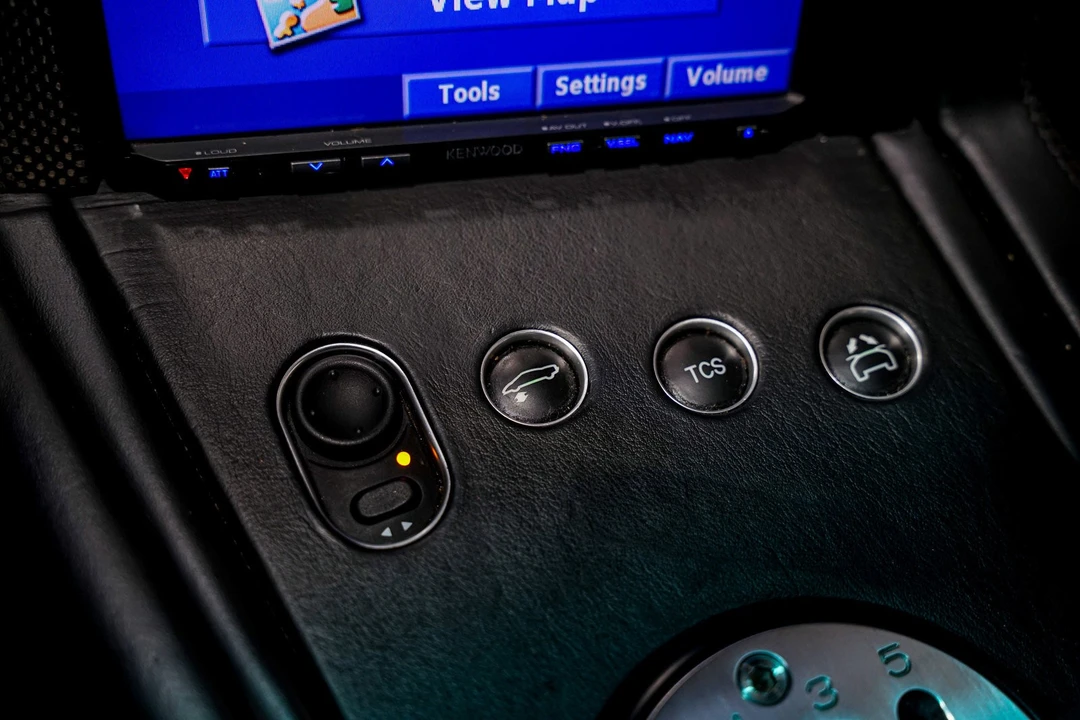 2003 Lamborghini Murcielago - Image 13 of 21
