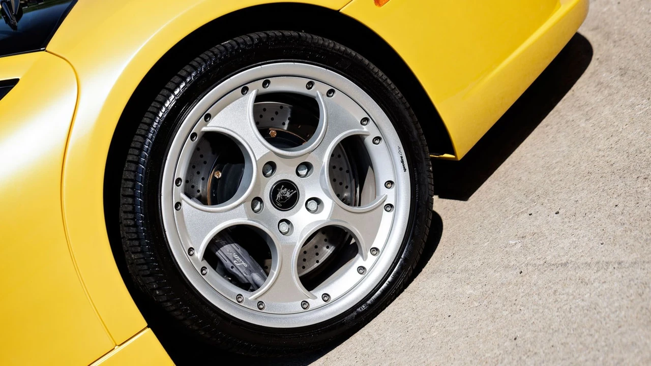 2003 Lamborghini Murcielago - Image 29 of 31