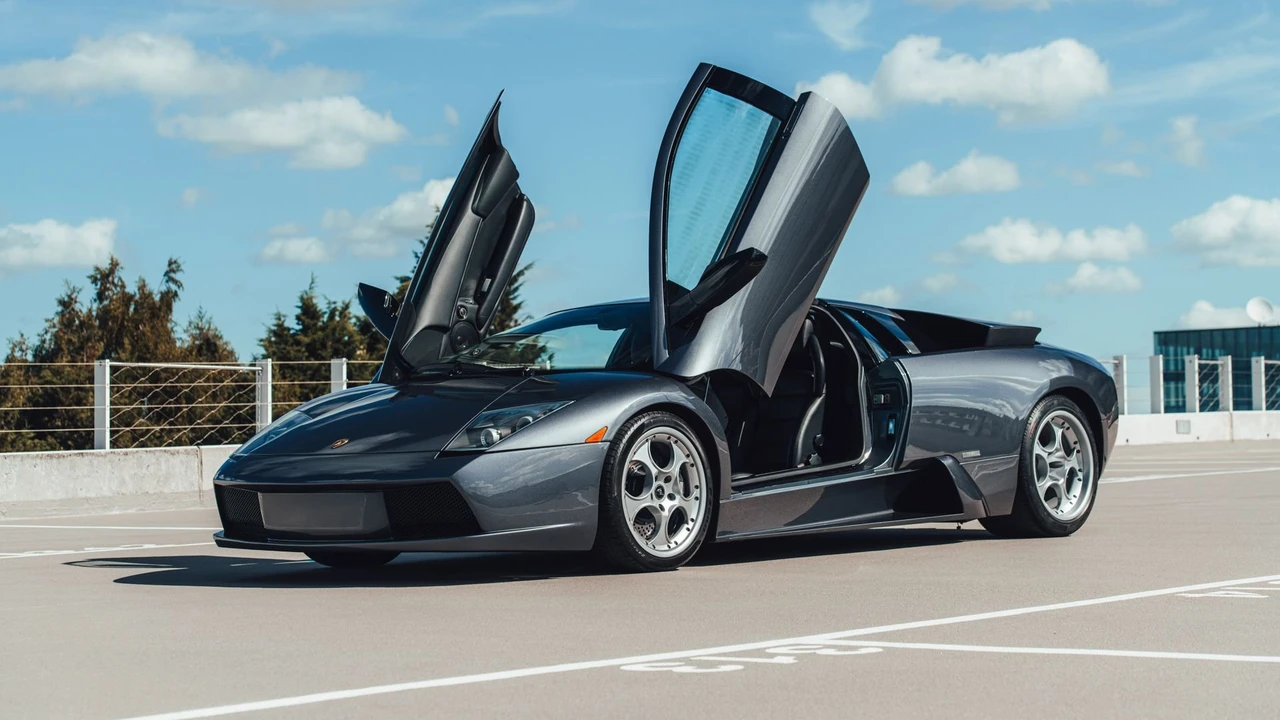 2003 Lamborghini Murcielago - Image 16 of 31