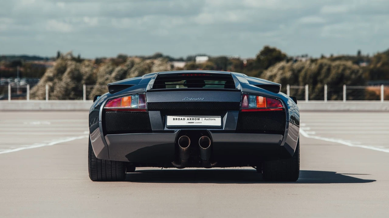2003 Lamborghini Murcielago - Image 19 of 31