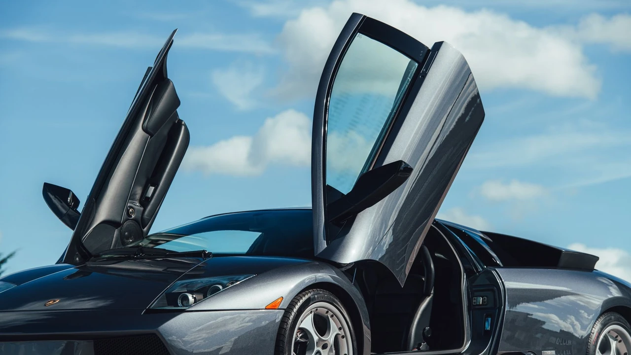 2003 Lamborghini Murcielago - Image 21 of 31