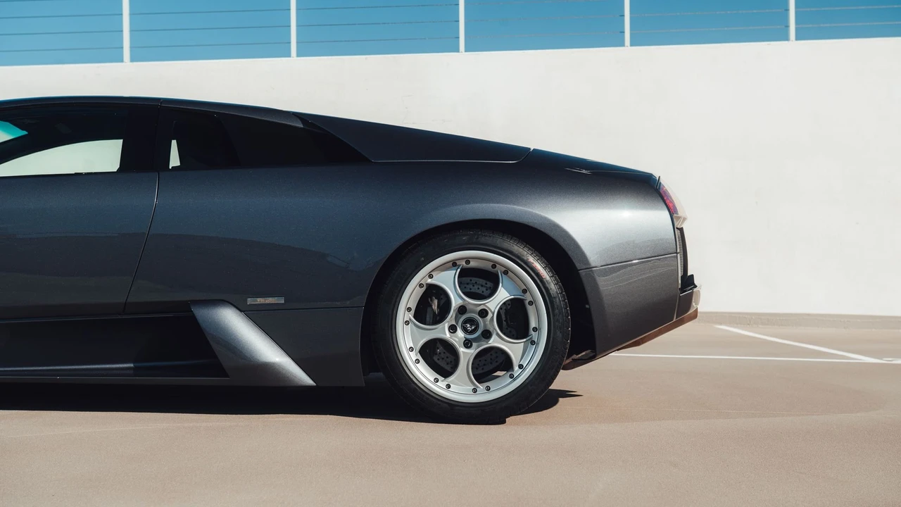 2003 Lamborghini Murcielago - Image 25 of 31