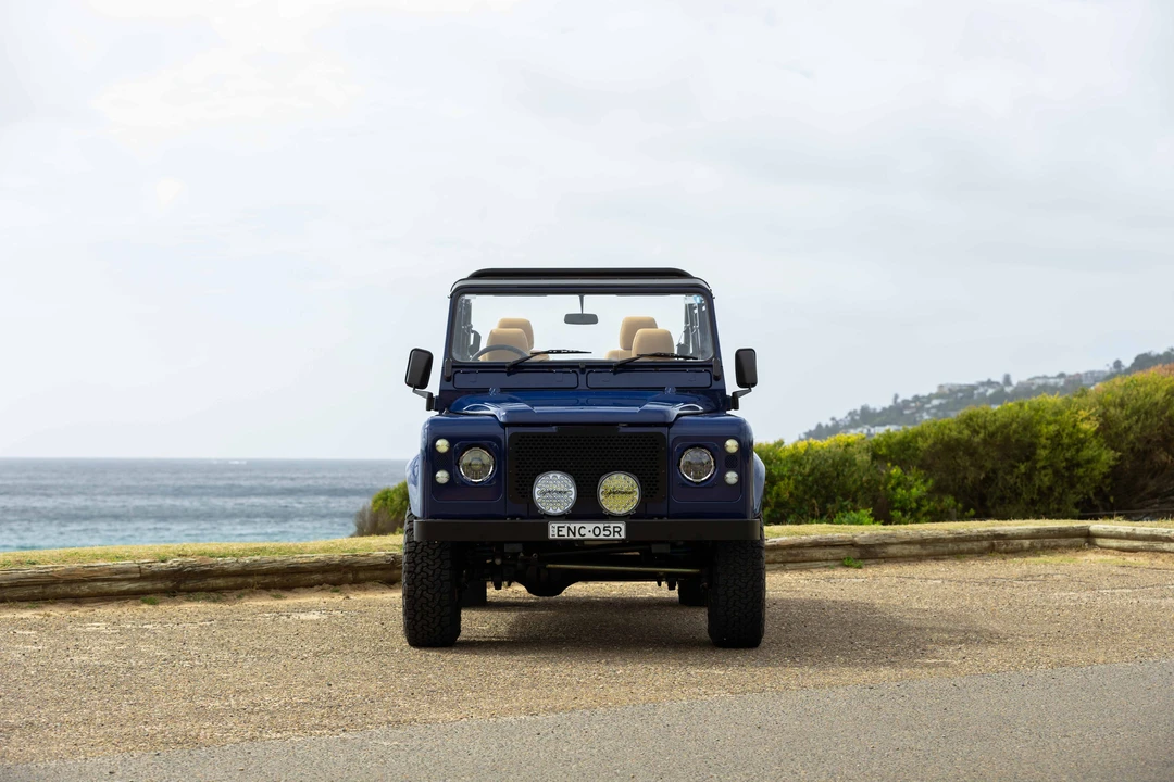 2003 Land Rover Defender 110 - Image 29 of 31