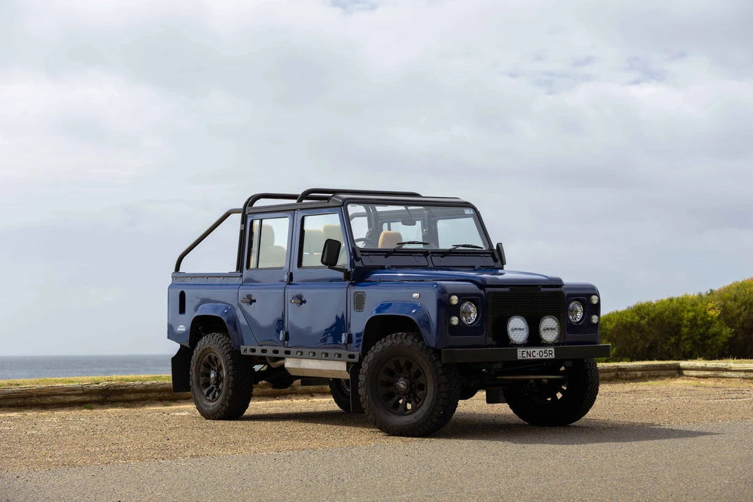 2003 Land Rover Defender 110 - Image 28 of 31