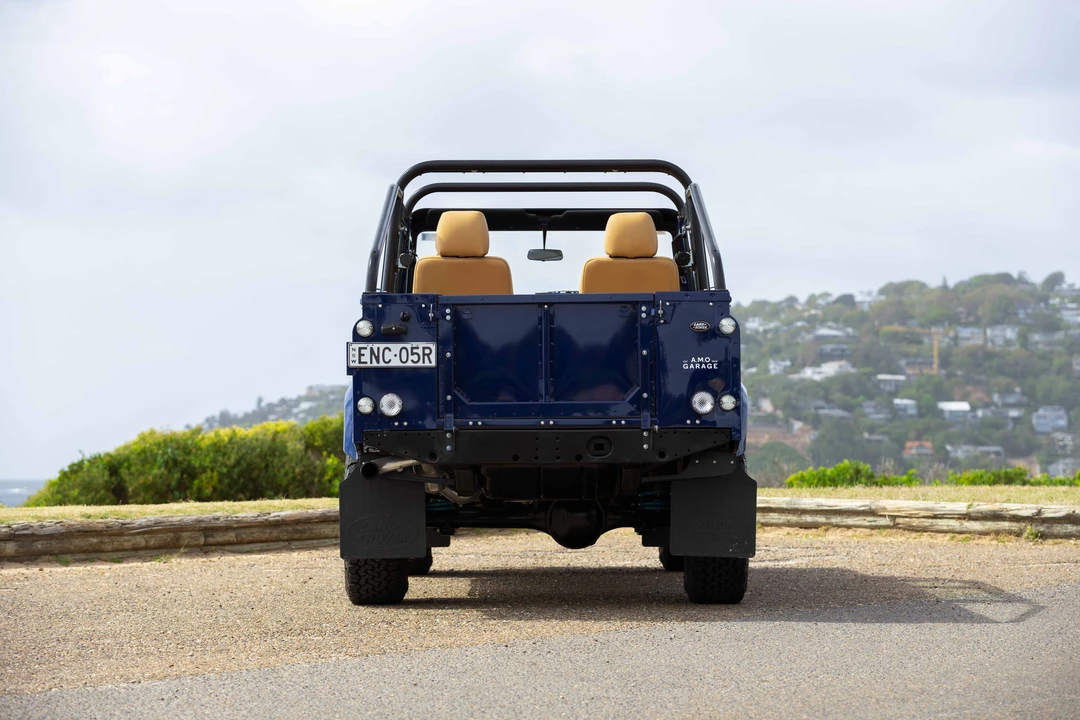 2003 Land Rover Defender 110 - Image 27 of 31