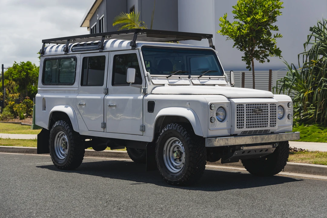 2033 Land Rover Defender 110 - Image 3 of 31