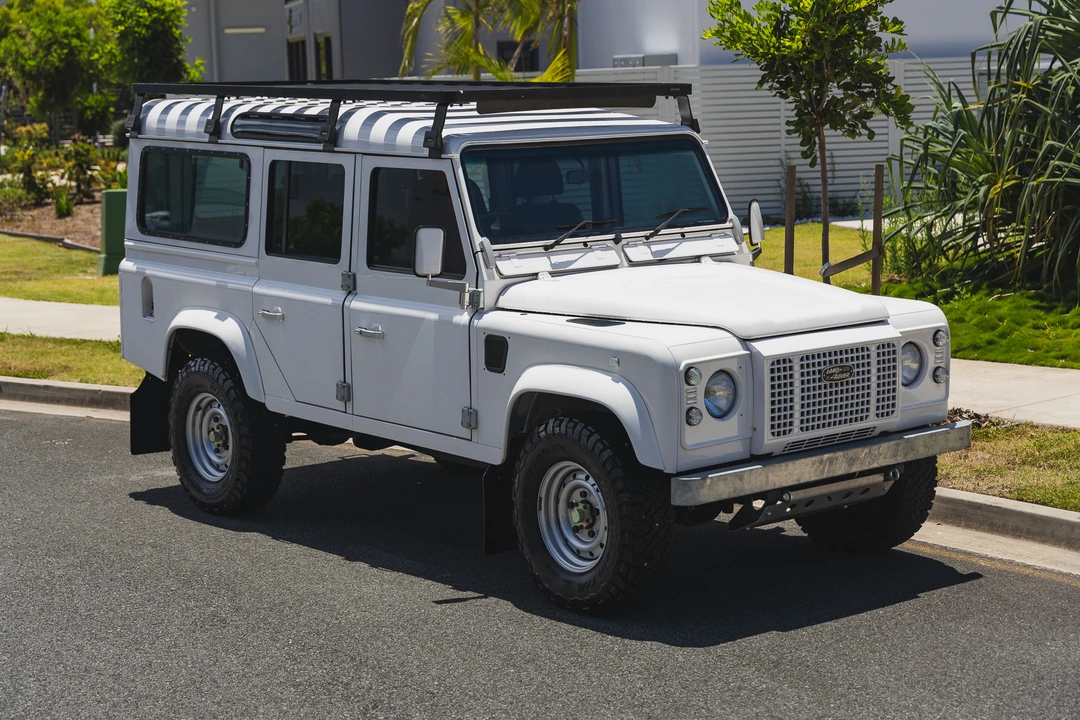 2033 Land Rover Defender 110 - Image 11 of 31