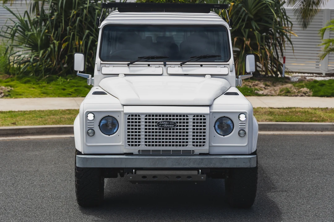2033 Land Rover Defender 110 - Image 10 of 31