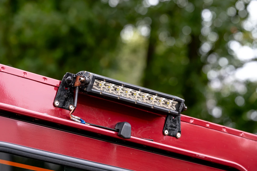 2003 Land Rover Defender 110 - Image 20 of 31