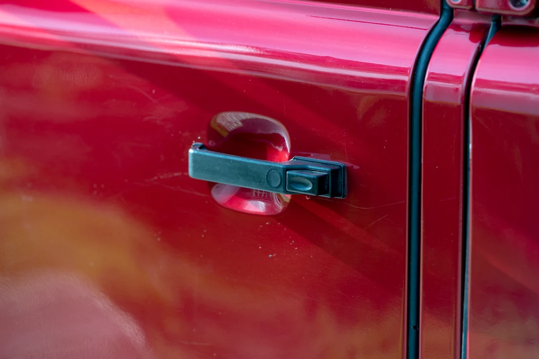 2003 Land Rover Defender 110 - Image 31 of 31