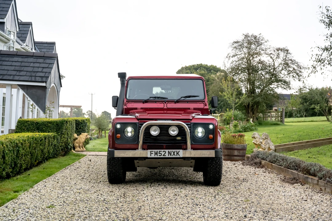 2003 Land Rover Defender 110 - Image 3 of 31