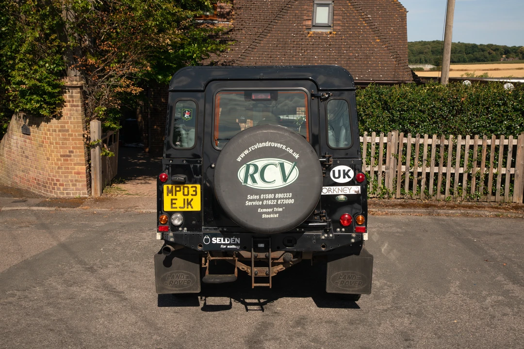 2003 Land Rover Defender 110 - Image 6 of 31