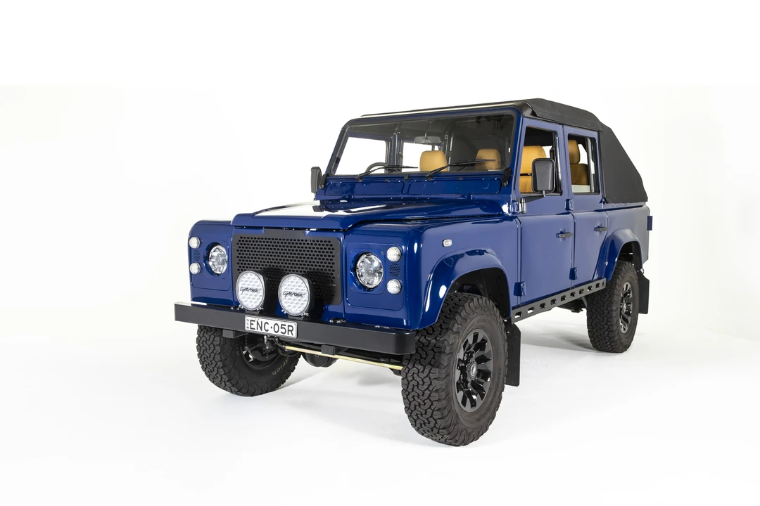 2003 Land Rover Defender 110 - Image 22 of 31