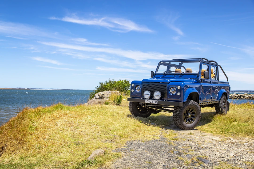 2003 Land Rover Defender 110 - Image 3 of 31
