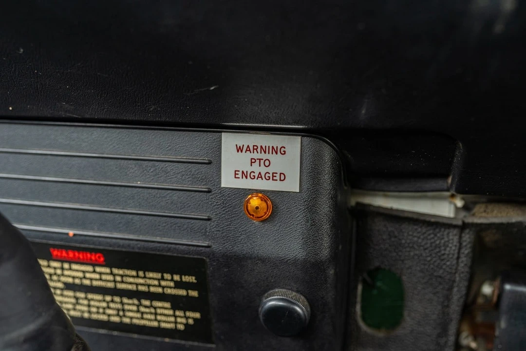 2003 Land Rover Defender 110 - Image 23 of 30
