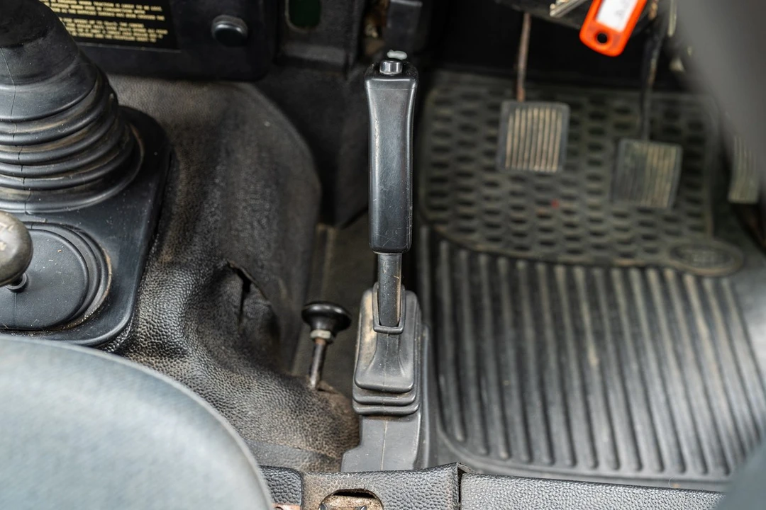 2003 Land Rover Defender 110 - Image 22 of 30