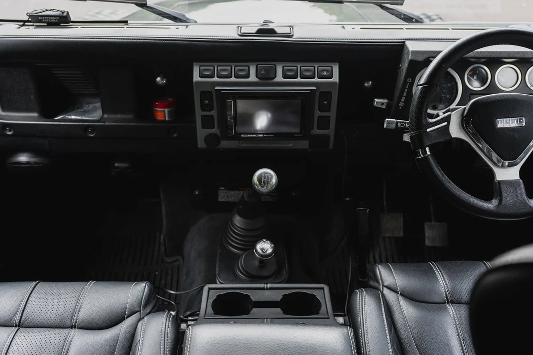2003 Land Rover Defender 110 - Image 27 of 30