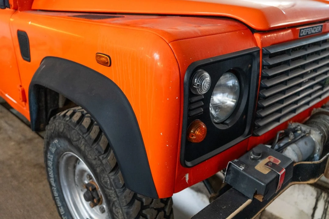 2003 Land Rover Defender 130 - Image 24 of 30