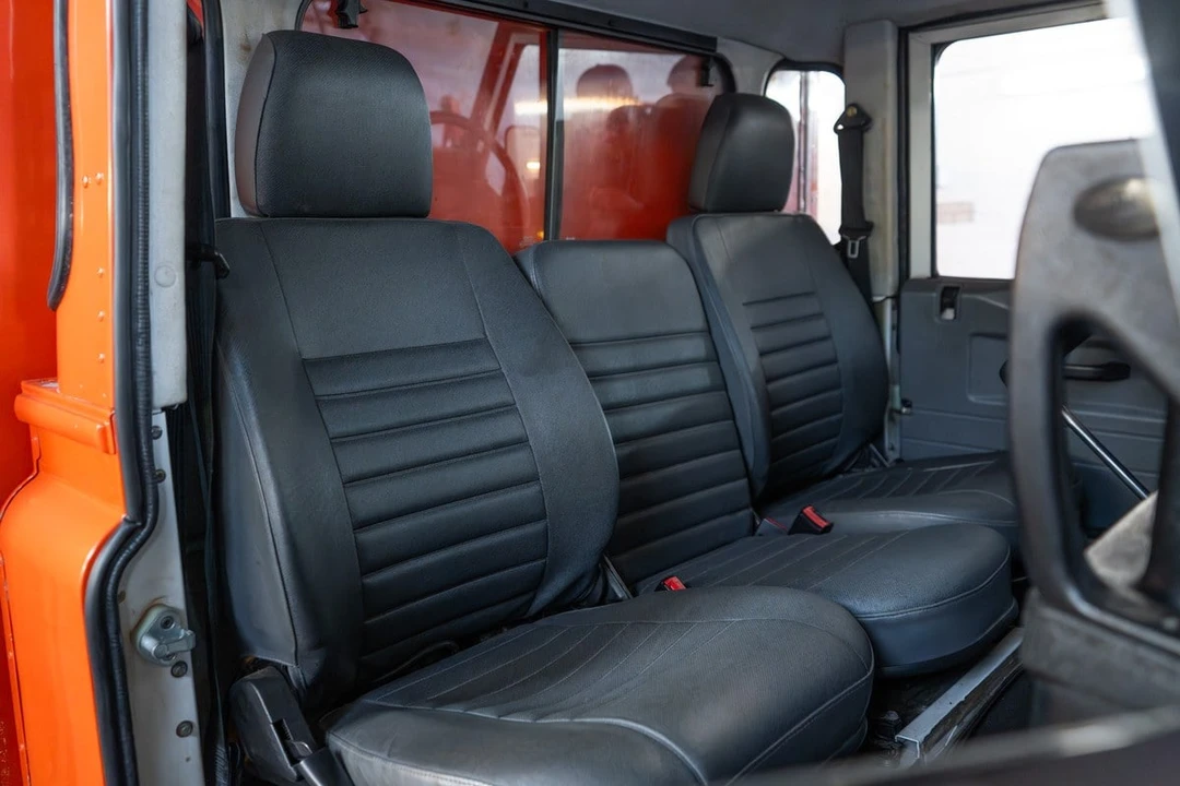 2003 Land Rover Defender 130 - Image 16 of 30