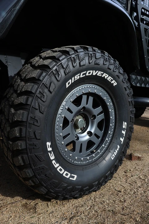 2003 Land Rover Defender 130 - Image 12 of 30