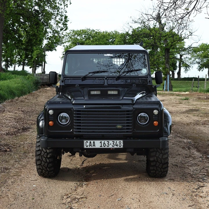2003 Land Rover Defender 130 - Image 4 of 30