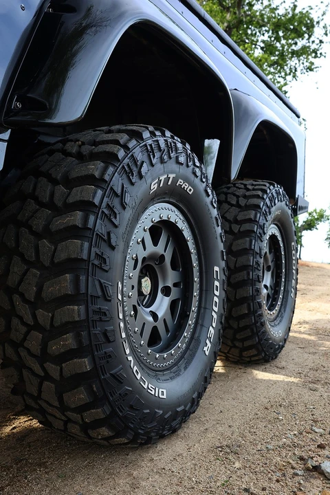 2003 Land Rover Defender 130 - Image 15 of 30