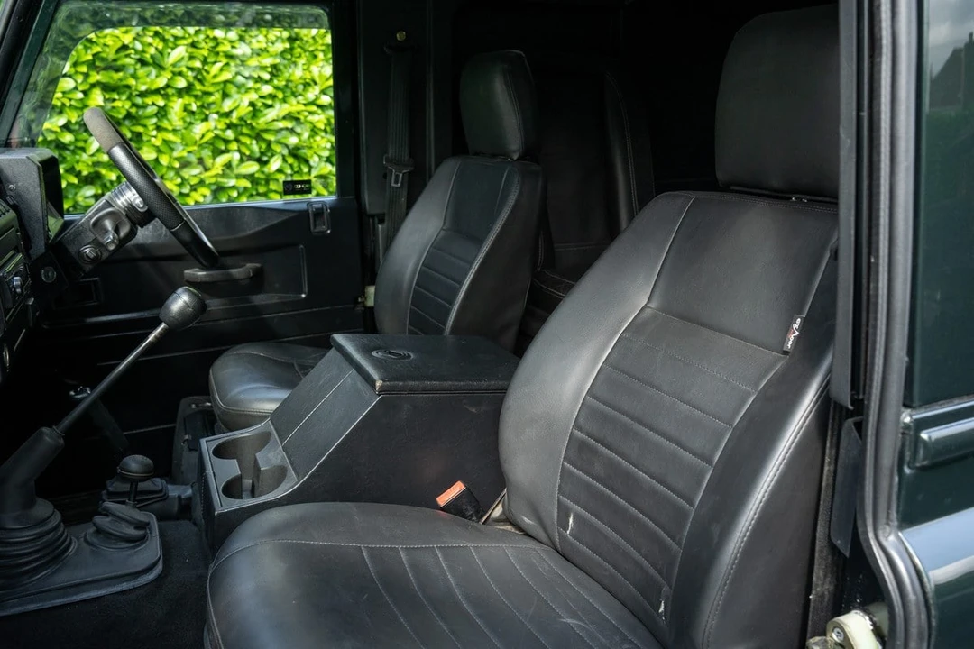 2003 Land Rover Defender 90 - Image 20 of 30