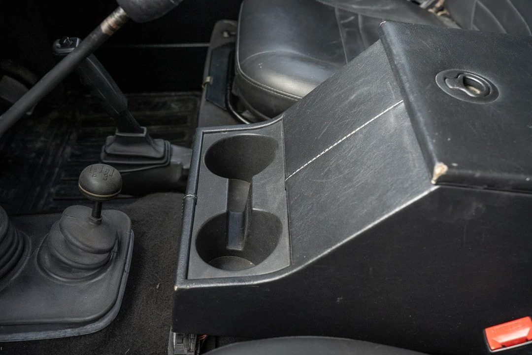 2003 Land Rover Defender 90 - Image 29 of 30