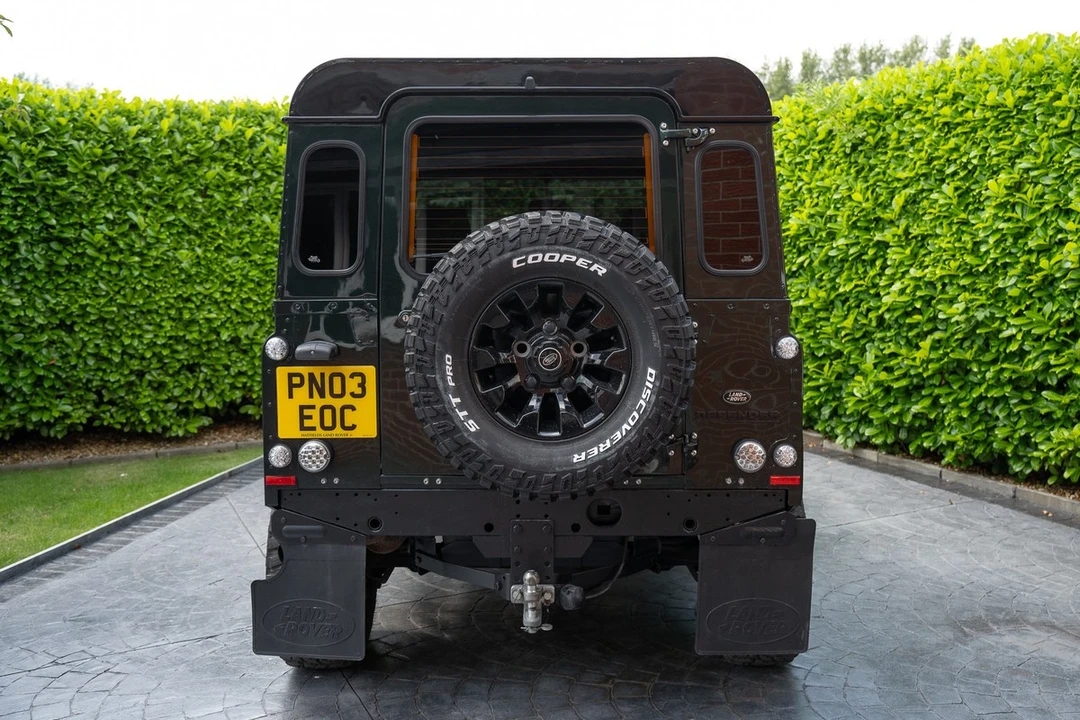 2003 Land Rover Defender 90 - Image 5 of 30