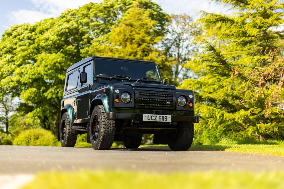 2004 Land Rover Defender 90 - Image 9 of 31