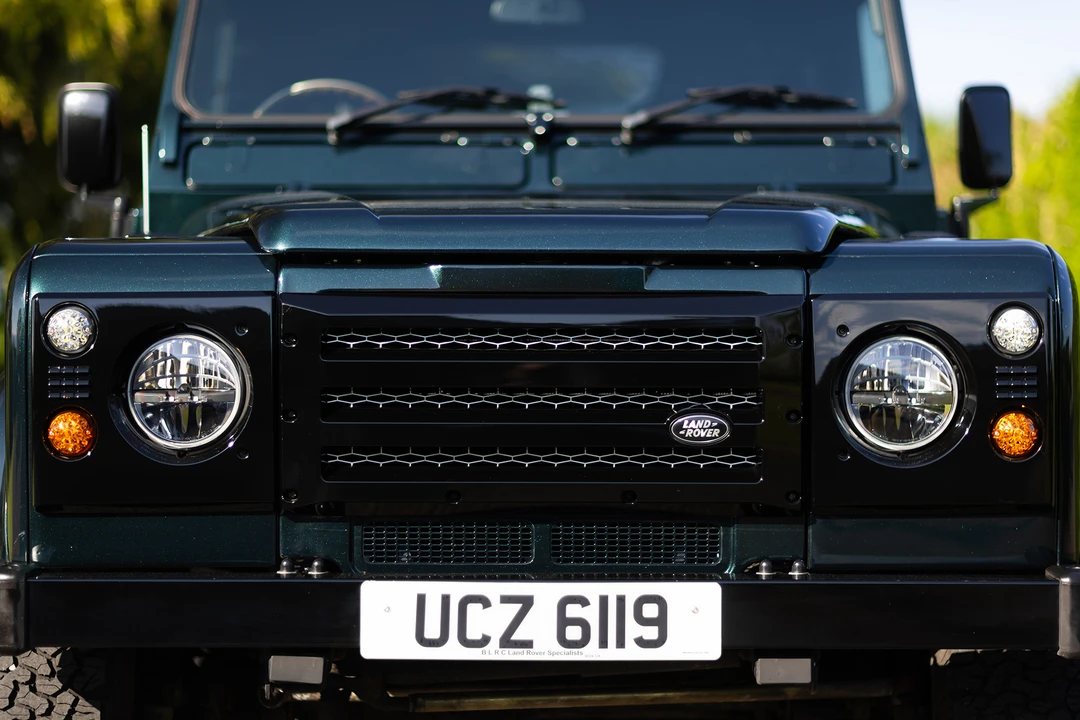 2004 Land Rover Defender 90 - Image 21 of 31