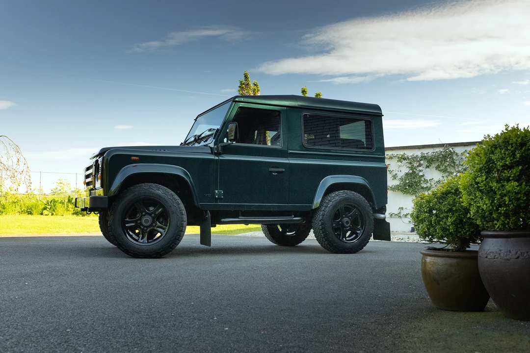 2004 Land Rover Defender 90 - Image 13 of 31