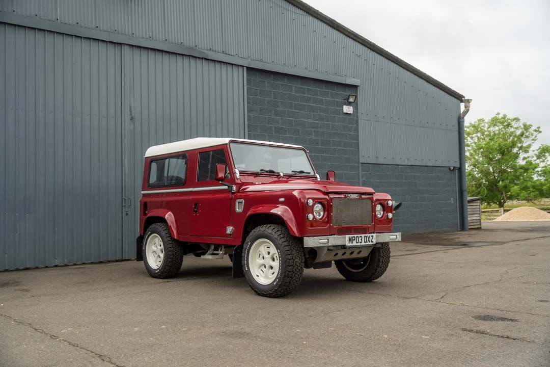 2003 Land Rover Defender 90 - Image 17 of 31