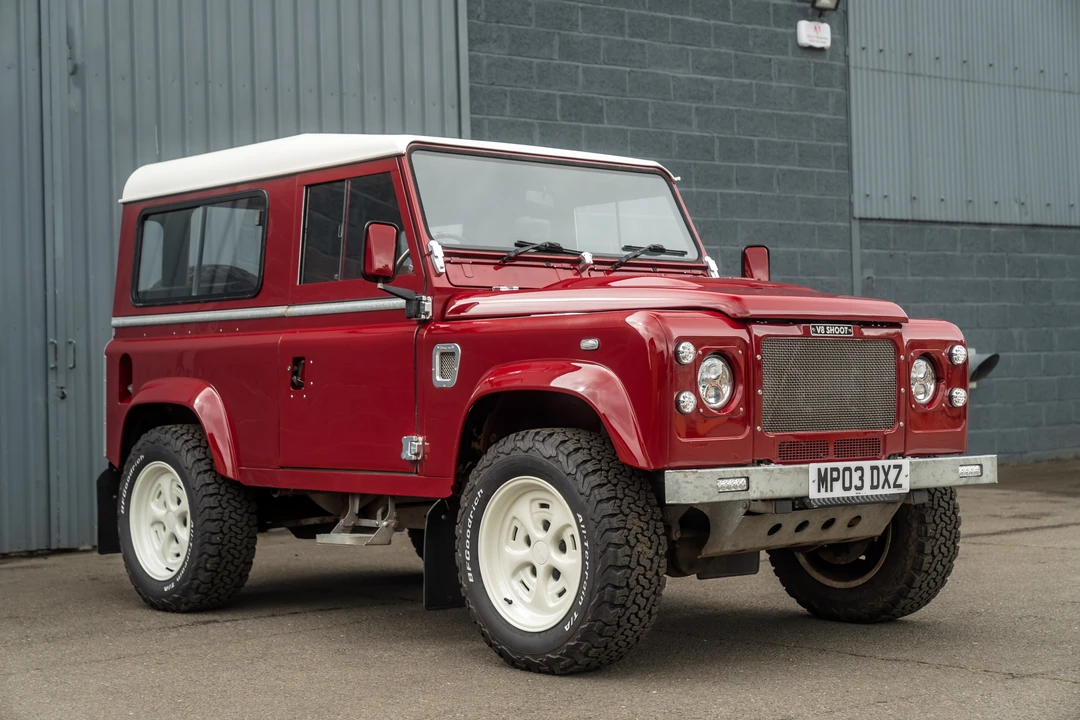 2003 Land Rover Defender 90 - Image 9 of 31