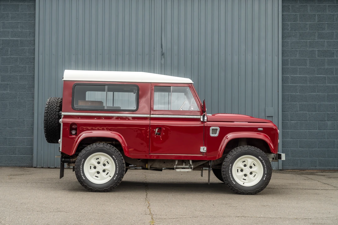 2003 Land Rover Defender 90 - Image 8 of 31