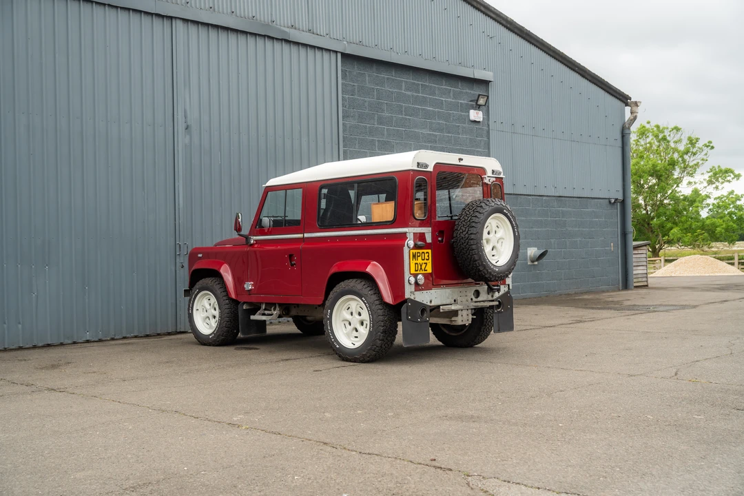 2003 Land Rover Defender 90 - Image 13 of 31